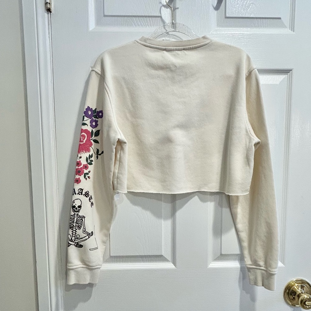 New Girl Order Cropped Sweatshirt - Picture 2 of 5